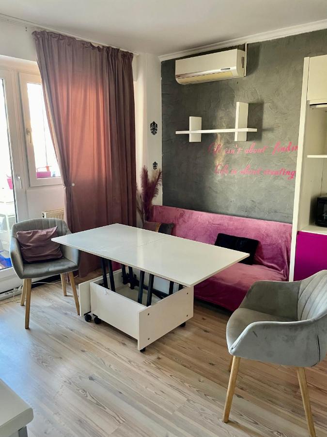 Апартаменты Apartament Cu 3 Dormitoare Jolie.M Галац Экстерьер фото