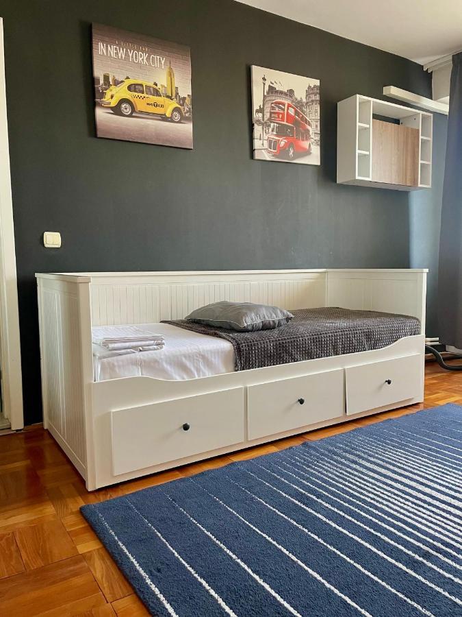 Апартаменты Apartament Cu 3 Dormitoare Jolie.M Галац Экстерьер фото